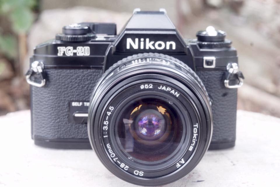 Nikon FG-20 Tokina AF SD 28-70mm. F3.5-4.5
