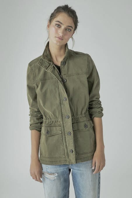 LUCKY BRAND เสื้อนอกเขียวทหาร เสื้อแจ็คเก็ต แนวทหาร แพทเทิน Lucky brandสวย เท่ห์ มาก แบรนด์ In extenso สำเนา เขียว