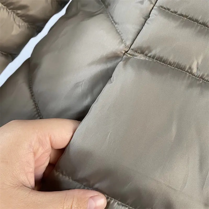 เสื้อกันหนาว เสื้อฮู้ดเฟอร์ บุนวมอุ่น สีแดง แบรนด์ INEXTENSO (padded puffer coat สำเนา