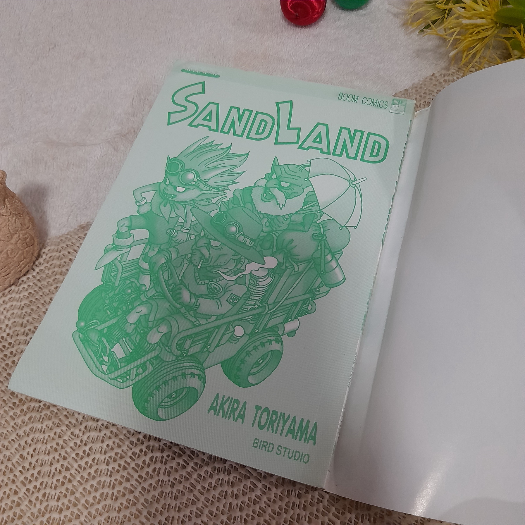 SAND LAND / Akira Toriyama