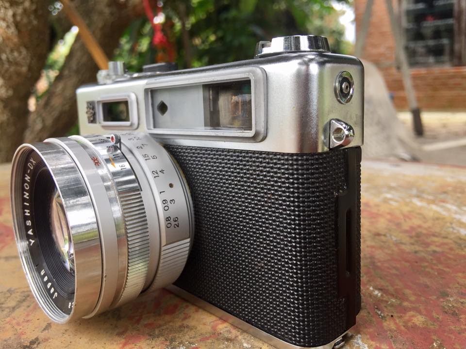 YASHICA ELECTRO 35 YASHICA YASHINON DX 45MM F1.7