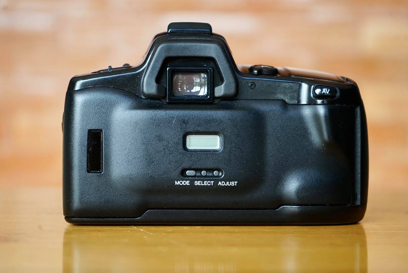 MINOLTA ALPHA 303SI MINOLTA POWER ZOOM AF 35-80MM.F4(22)-5.6