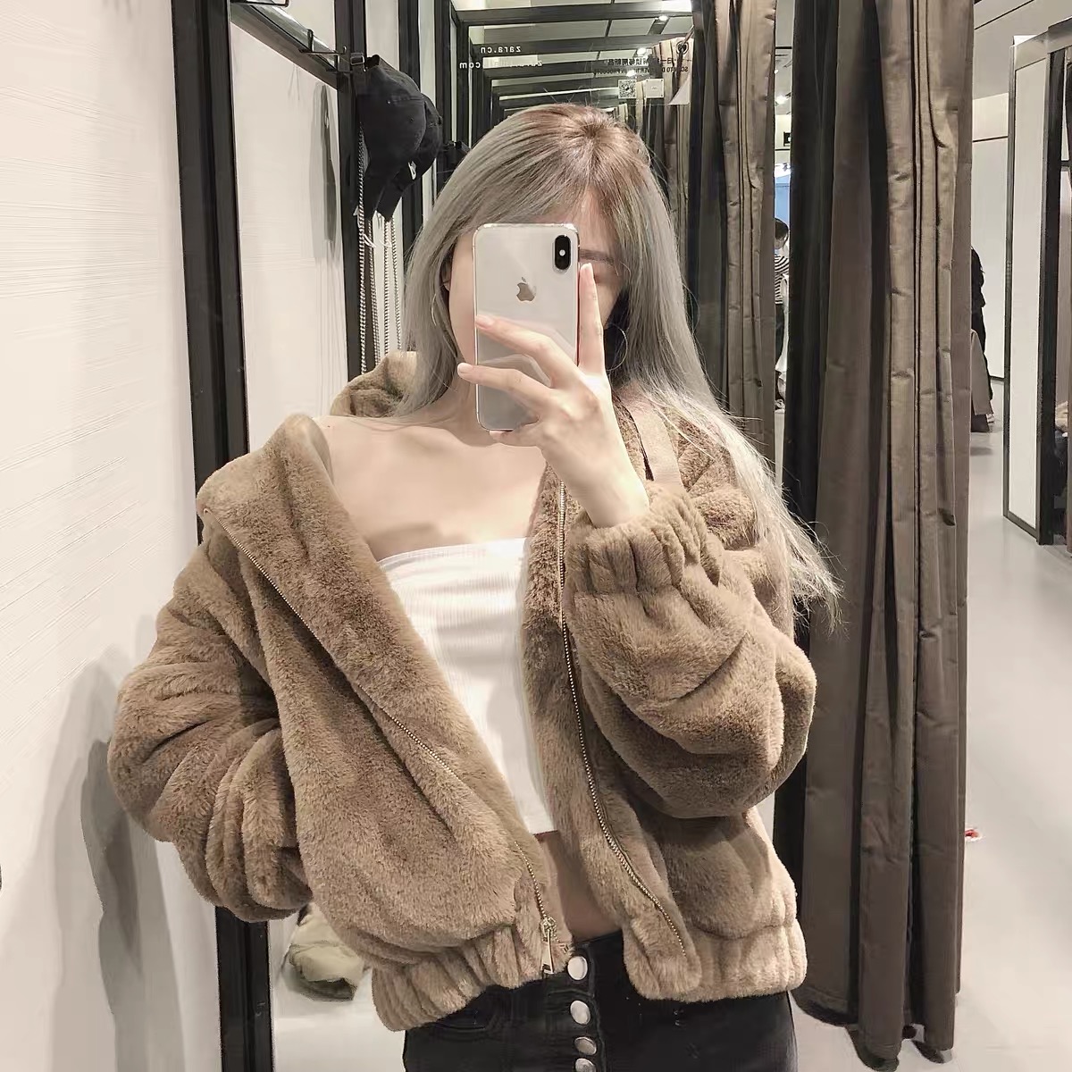 Page one เสื้อเฟอร์กันหนาว หมวกฮู้ด เสื้อขน Fluffy coat แบรนด์ page One ดำ