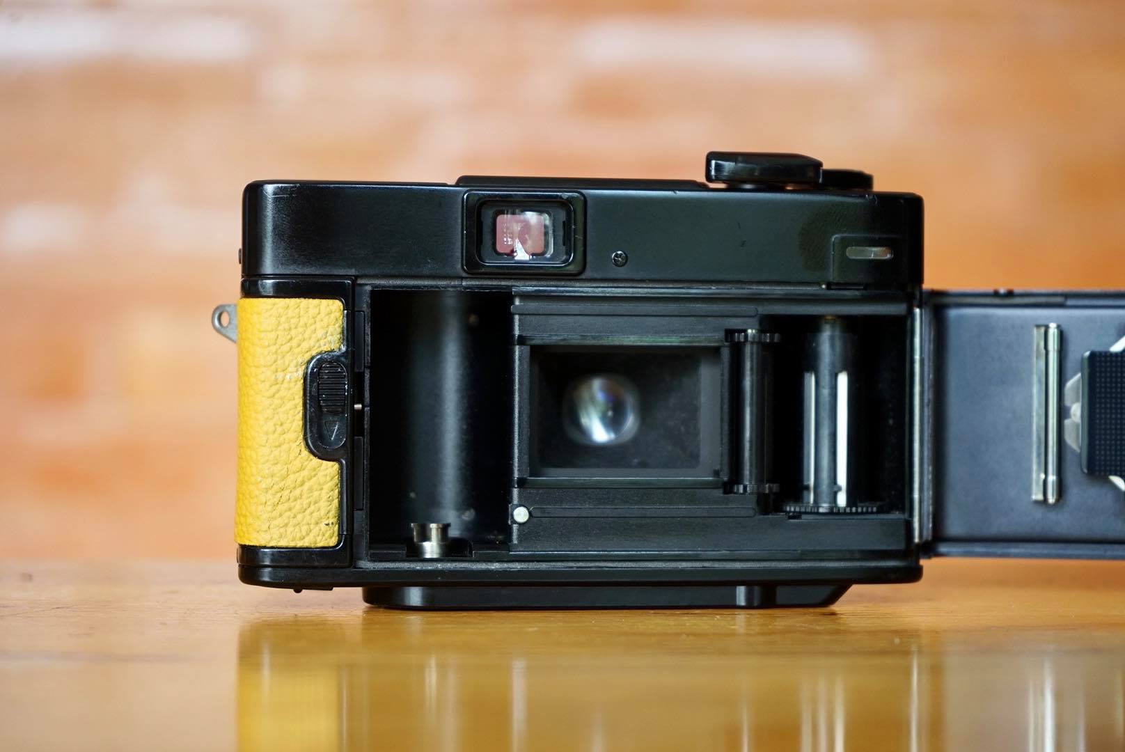 MINOLTA HI MATIC S MINOLTA ROKKOR 38MM.F2.7