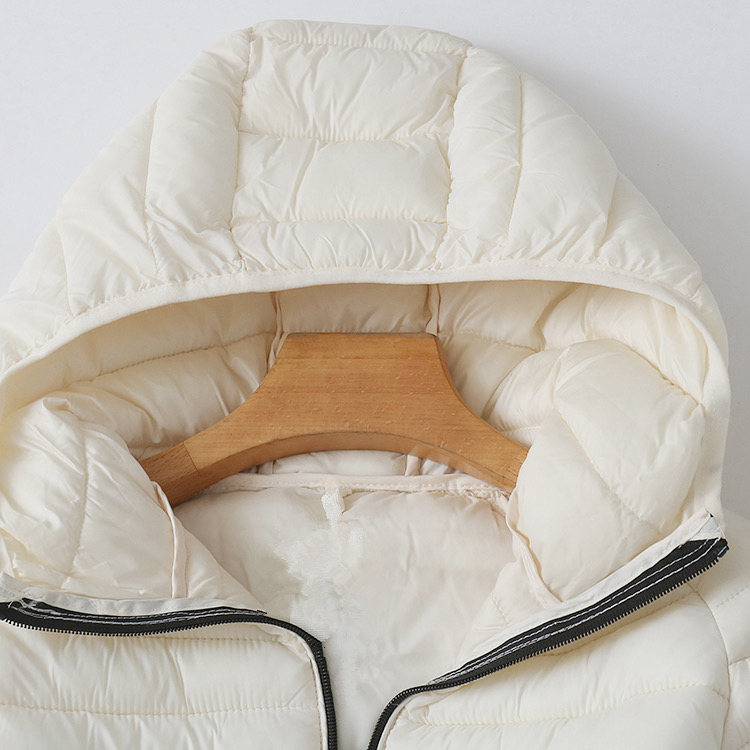 Love tree เสื้อกันหนาว บุนวมอุ่น แบรนด์ LOVE TREE ultra light packable (Padded puffer coat สำเนา สำเนา สำเนา