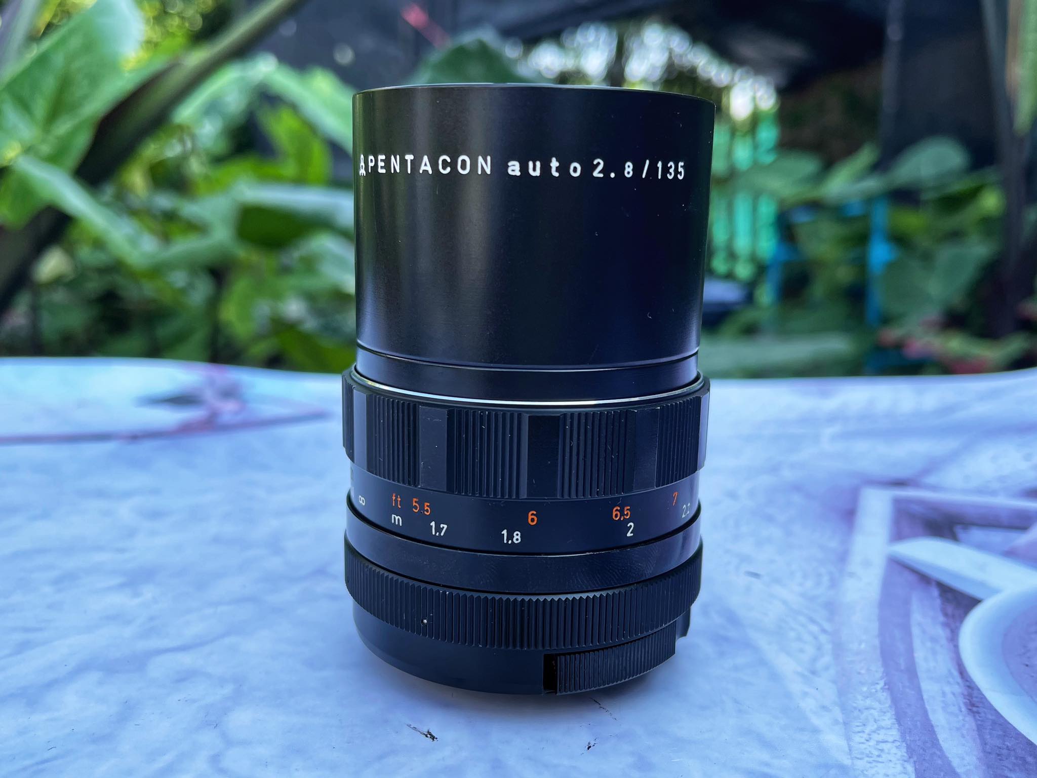PENTACON AUTO 135MM.F2.8 M42 MOUNT