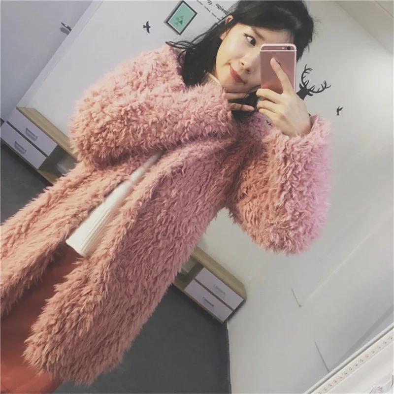 Ichi เสื้อคลุม ขน fluffy coat สีชมพูอ่อน เสื้อกันหนาวแต่งขนสีขาว แบรนด์เนม ICHI JAPAN แท้ 100% แพทเทินสวย หรู มากคะ Size S/M ชมพู