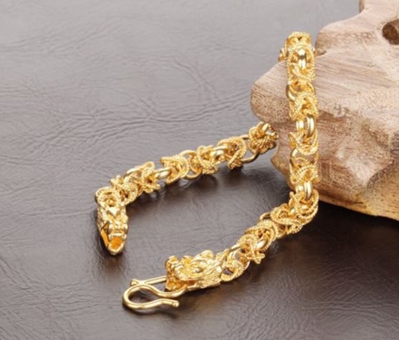 กำไลข้อมือ ทอง สร้อยข้อมือ ทองชุบ 18 K สร้อยข้อมือมังกร 2 หัว เสริมบารมี ผู้ชาย ผู้หญิง ใส่ได้ 486999