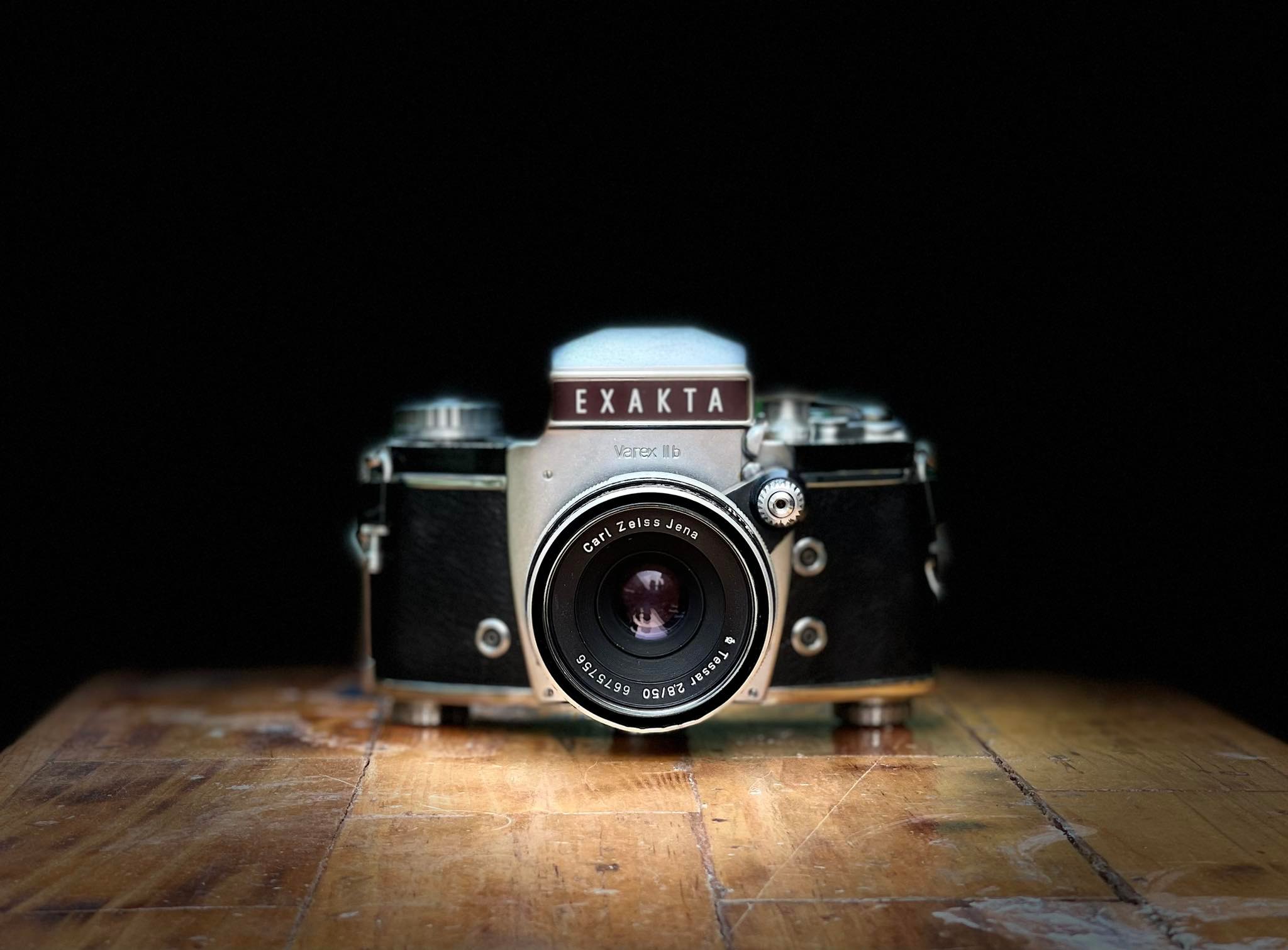 EXAKTA VAREX II B CARL ZEISS JENA Q1 TESSAR 50MM.F2.8