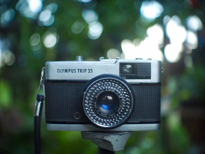 OLYMPUS TRIP 35 OLYMPUS D.ZUIKO 40MM.F2.8