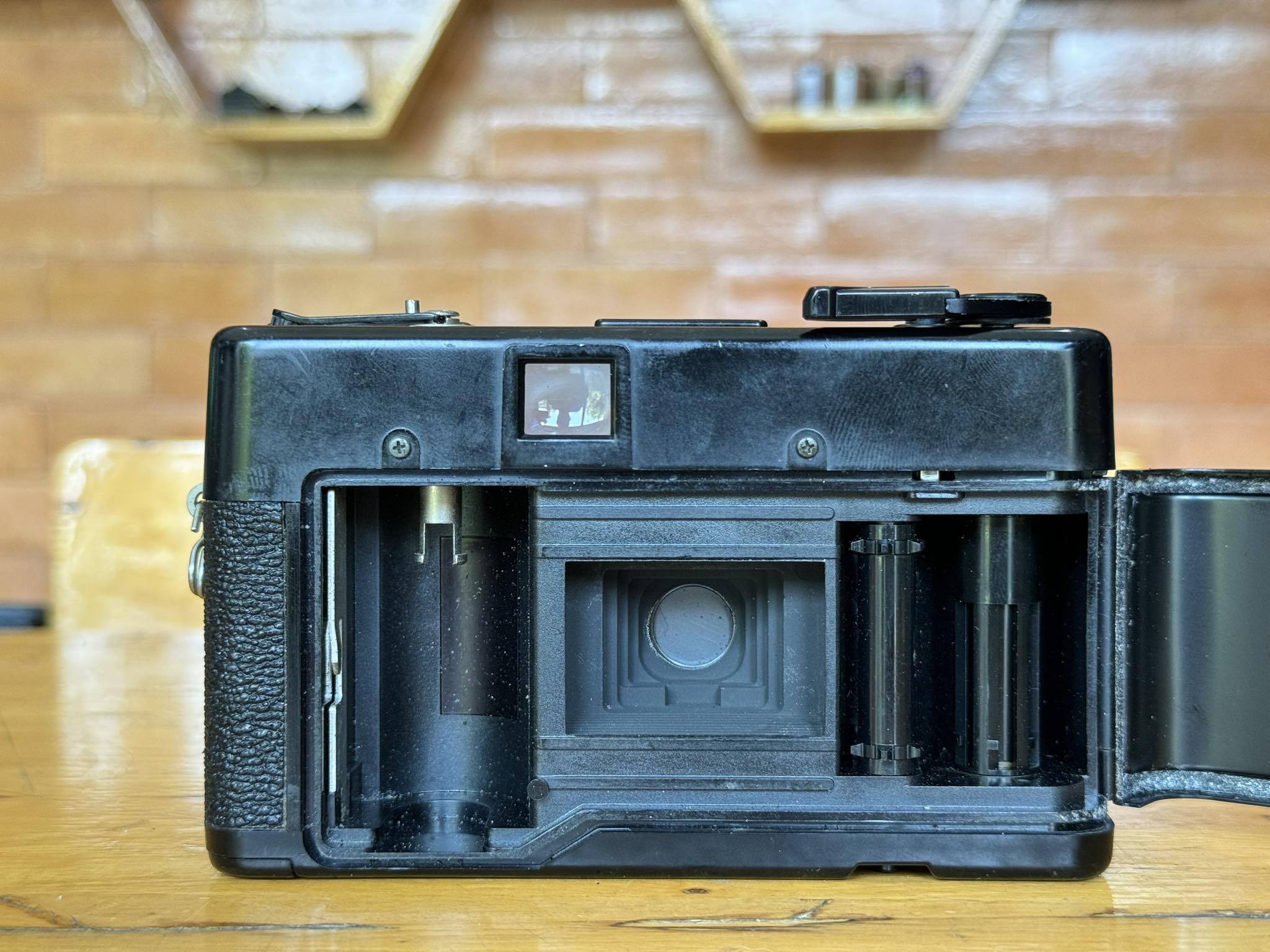 YASHICA FLASHER YASHICA LENS 38MM.F2.8
