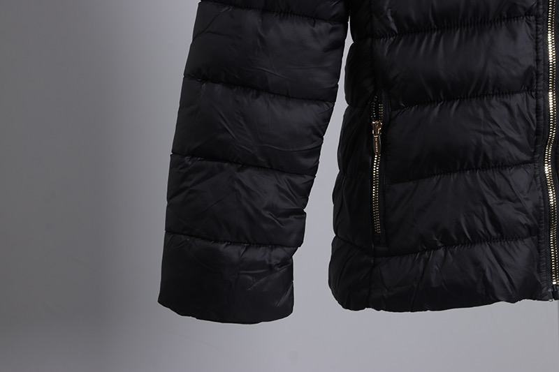 D by design เสื้อกันหนาว เสื้อฮู้ดเฟอร์ บุนวมอุ่น แบรนด์ D by design (padded puffer ดำ