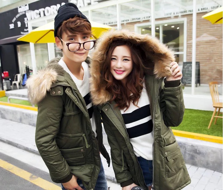 เสื้อโค้ท เสื้อกันหนาว สีเขียว ทหาร แต่งฮูท ติดขนเฟอร์ ปลายหมวก บุซับขนอุ่นด้านใน ปลายแขน มีจัมพ์ด้านในกันลม สวยเท่ห์ มากๆคะ Size S/M/L เขียว