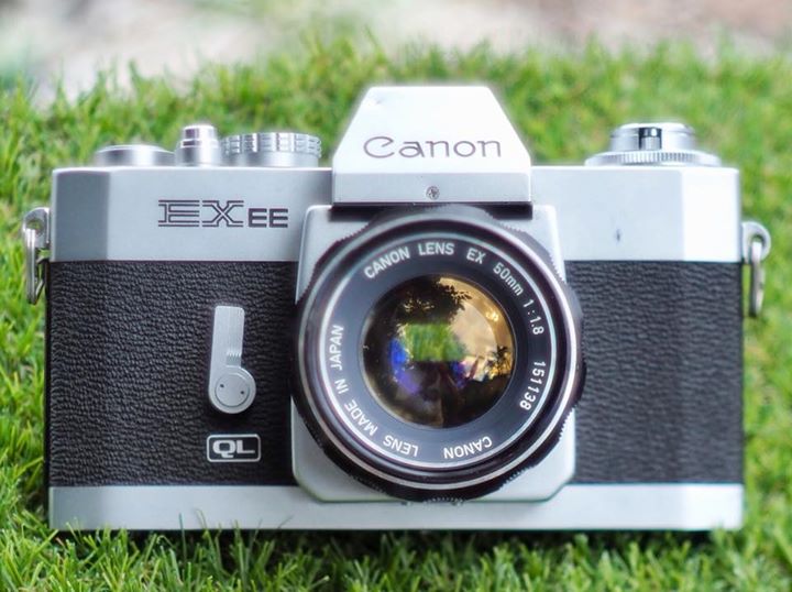 CANON EX EE QL CANON LENS EX 50MM. F1.8