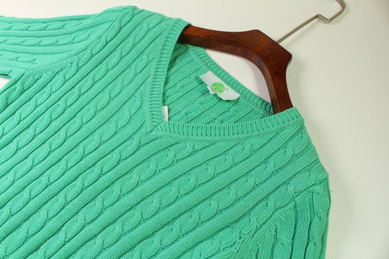 เสื้อหนาวไหมพรม สีเทา ไหมพรมถัก เนื้อไหม นุ่ม สวย งานญี่ปุ่นคะ Size L สำเนา สำเนา