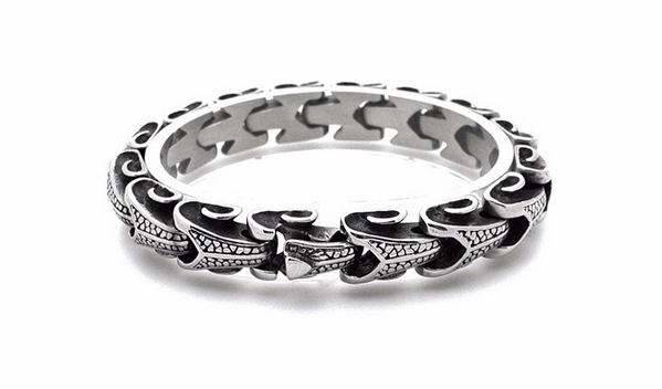 สร้อยข้อมือผู้ชาย สร้อยข้อมือ Stainless แท้ ลายงู อย่างหนา สร้อยข้อมือลายงู เหมาะสำหรับ คนเกิดปีงู ของขวัญให้แฟน สุดเก๋ 37486