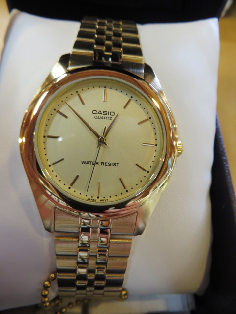 CASIO นาฬิกาคาสิโอ นาฬิกาข้อมือ นาฬิกากันน้ำ นาฬิกาของแท้ ประกันศูนย์ CMG 1 ปี รุ่น MTP-1129N-7A นาฬิกาสีทอง