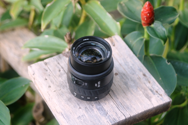 MINOLTA AF ZOOM 35-105MM.F3.5(22)-4.5 SONY A MOUNT