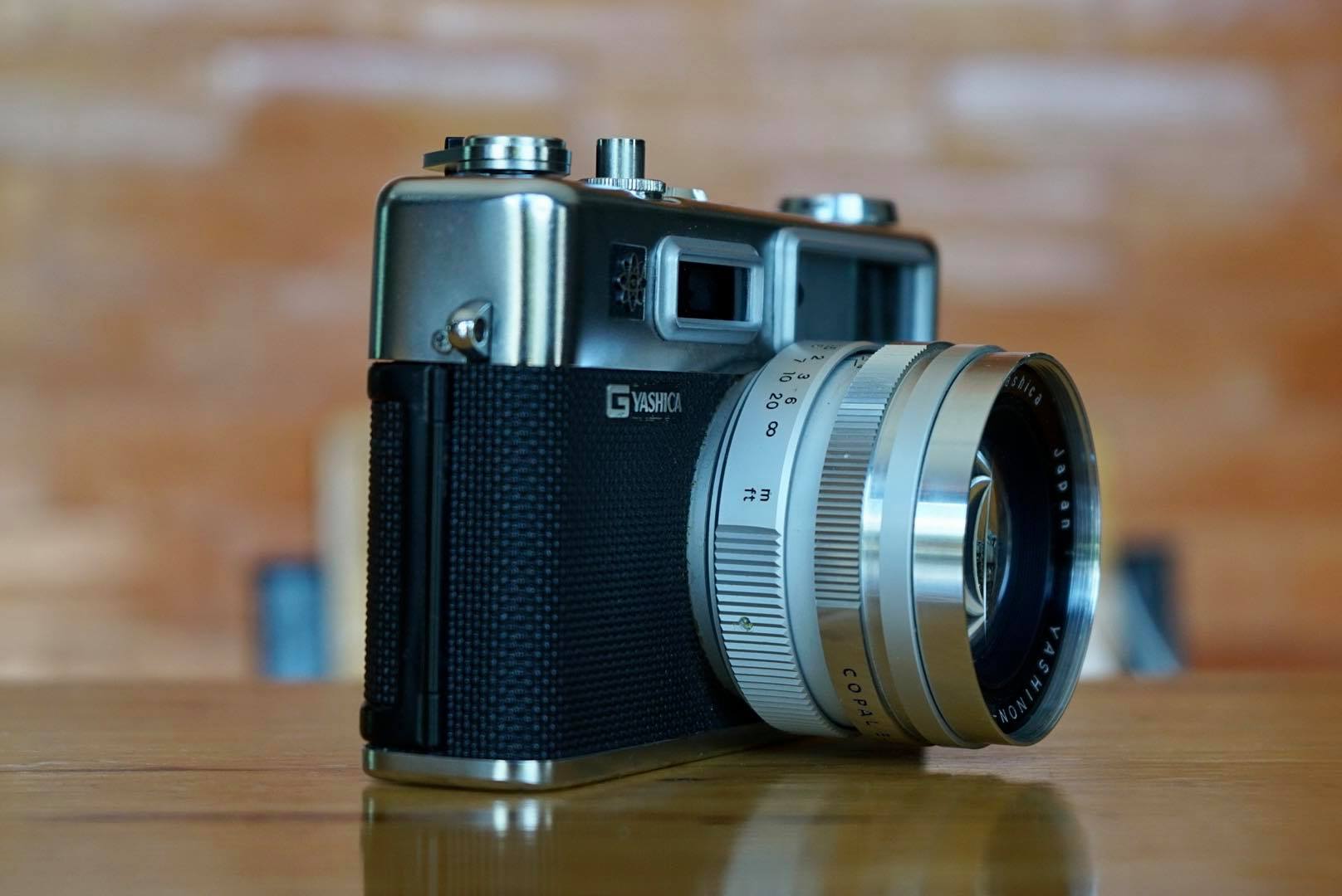 YASHICA ELECTRO 35G YASHINON-DX 45MM.F1.7