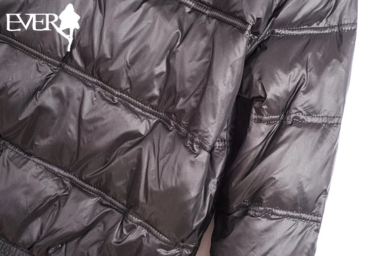 เสื้อกันหนาว ขนเป็ด แต่งหมวกฮูท สีดำ brandname ดัง ยุโรป MONCLER