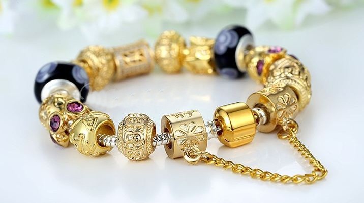 สร้อยข้อมือ Diy สไตล์ Pandora สร้อยข้อมือทอง ผู้หญิง ใส่ออกงาน สไตล์ วัยรุ่น มีระดับ ร้อย Charm ติดเพชร CZ สุดหรู สลับ Glass Beads สีดำ 773237