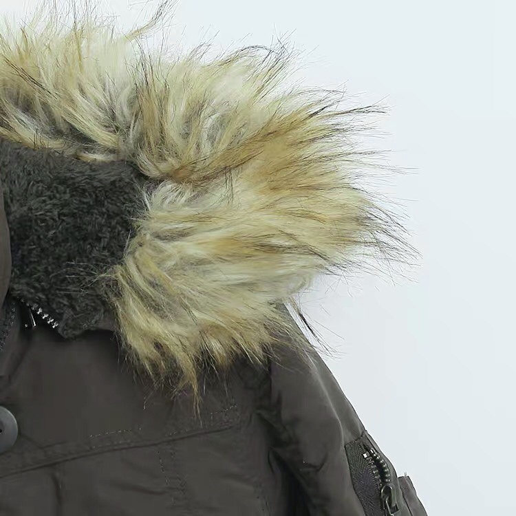 Private pause เสื้อโค้ทฮู้ดกันหนาว เสื้อปาร์กา parka สีเขียว แบรนด์ PRIVATE PAUSE (JAPAN) แต่งเฟอร์ (ฮู้ด& ขนเฟอร์ ถอดได้ทุกชิ้นค่ะ) เขียว