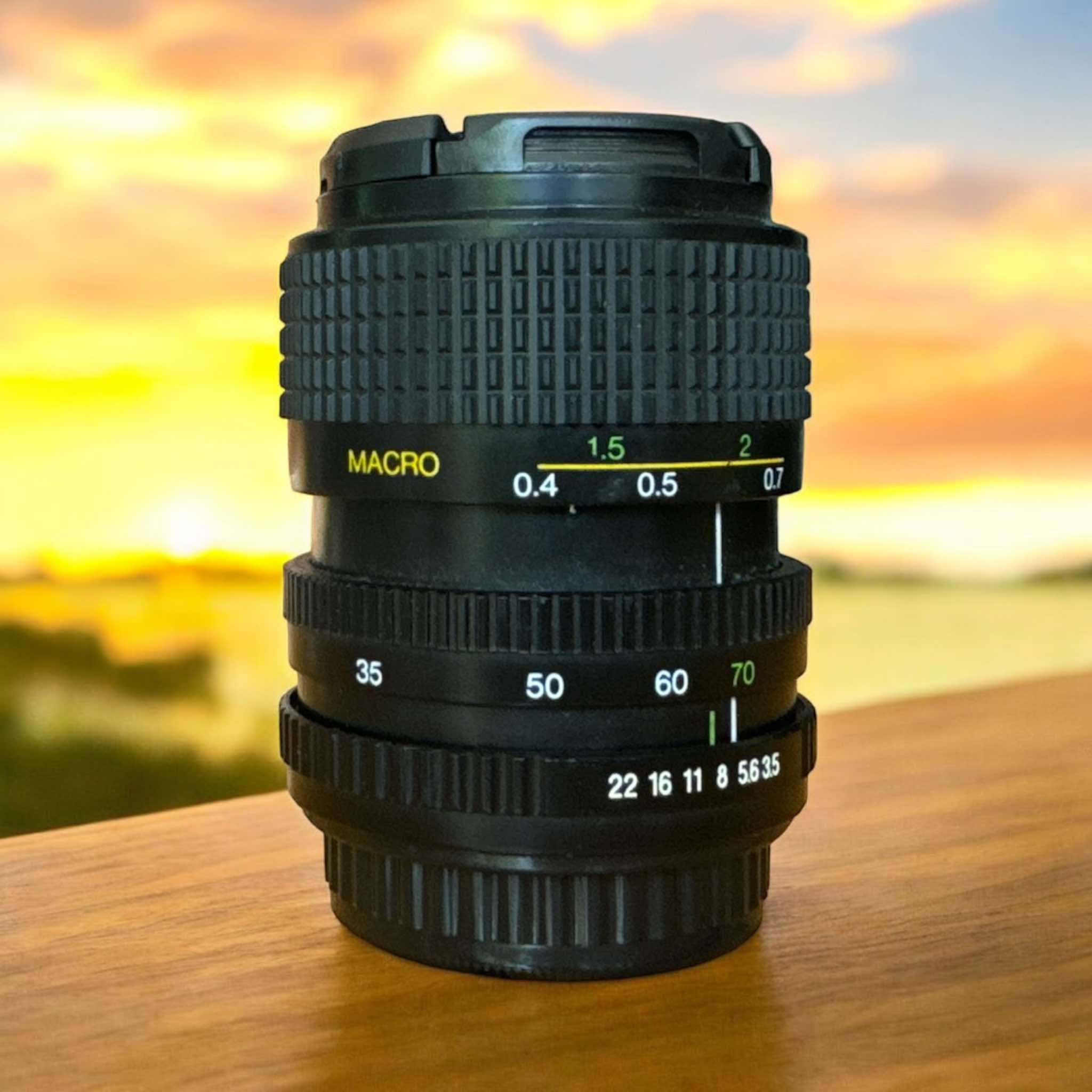 COSINA 35-70MM.F3.5-4.8 MC MACRO PK MOUNT
