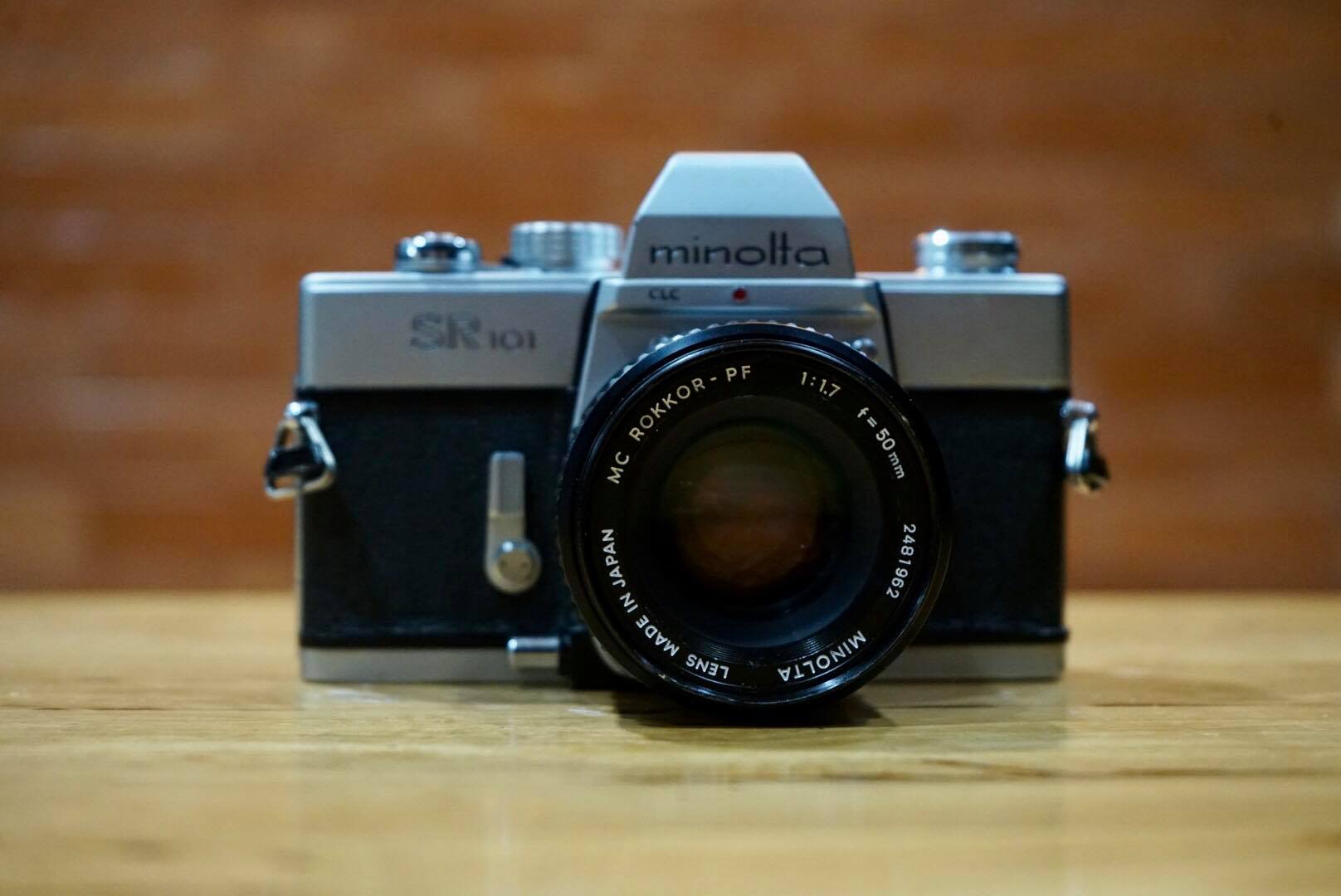 MINOLTA SR101