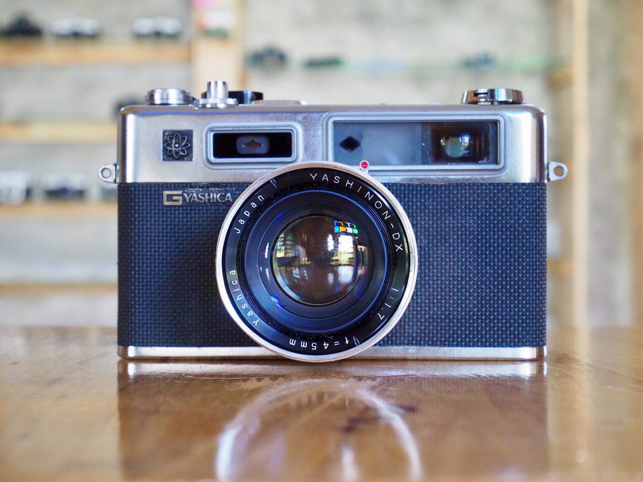 YASHICA ELECTRO 35G YASHICA YASHINON DX 45MM F1.7