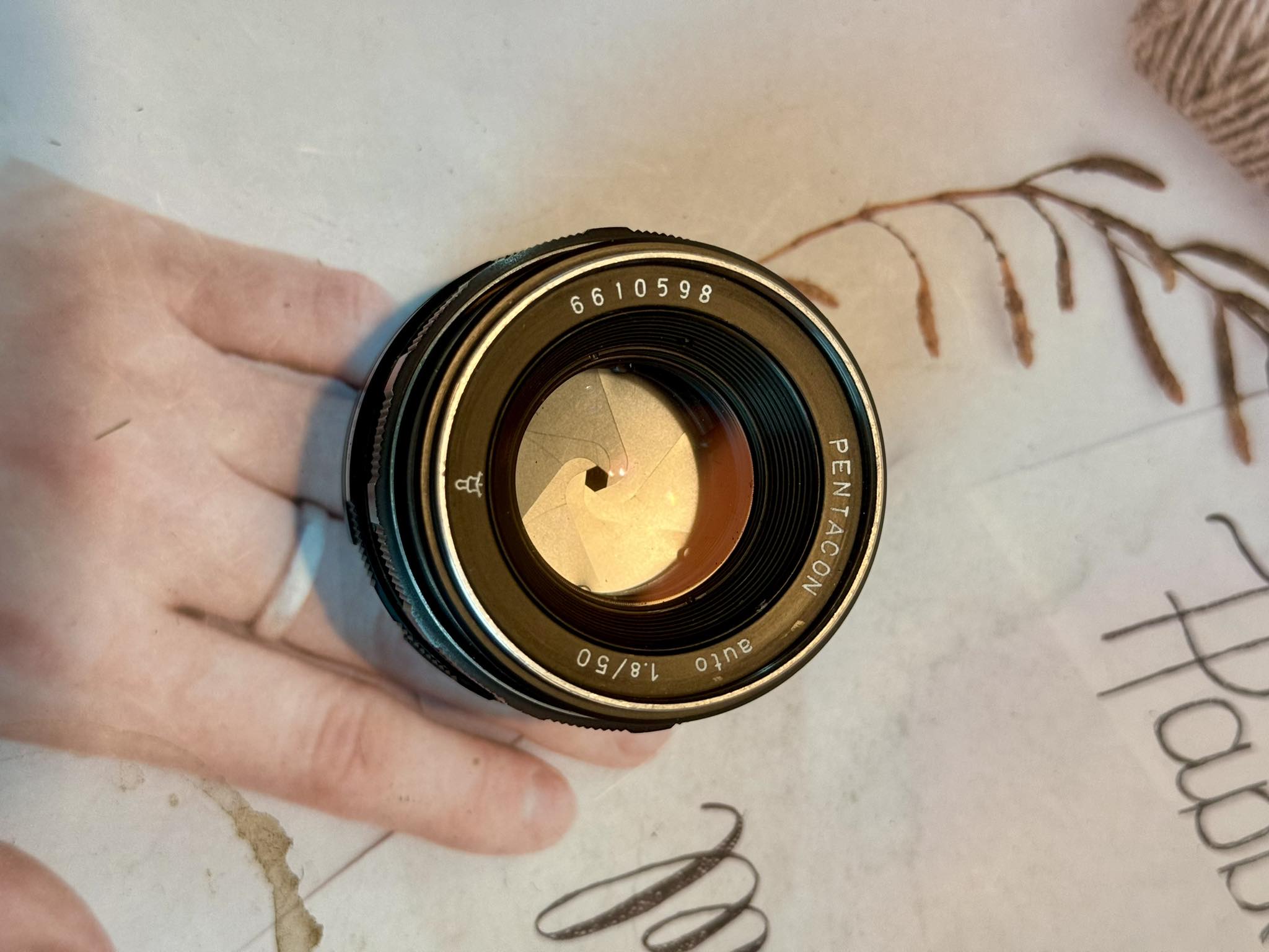 PENTACON AUTO 50MM.F1.8 M42 MOUNT