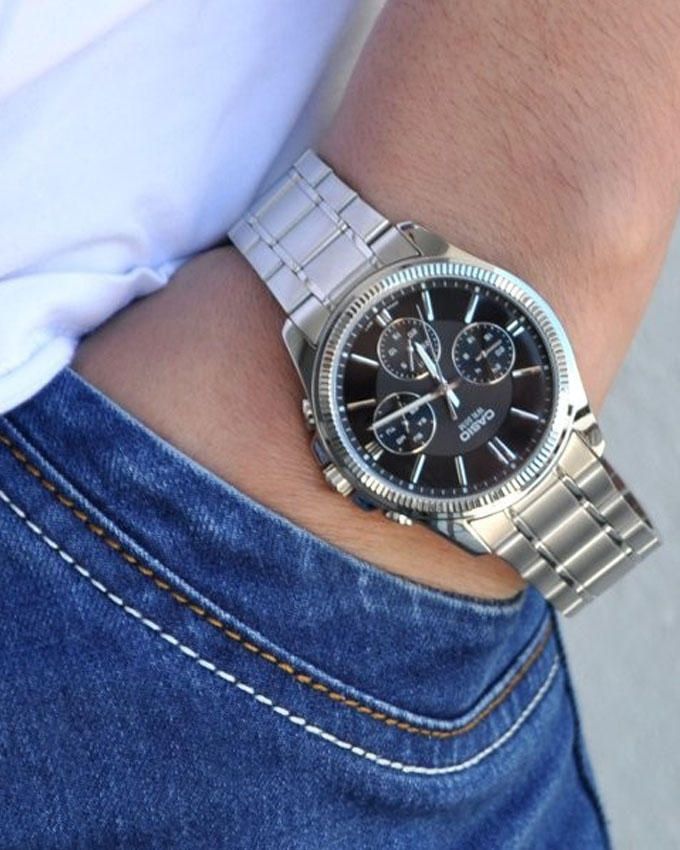 CASIO นาฬิกาคาสิโอ นาฬิกาข้อมือ นาฬิกากันน้ำ นาฬิกาของแท้ ประกันศูนย์ CMG 1 ปี รุ่น MTP-1375D-1A นาฬิกาสีเงิน