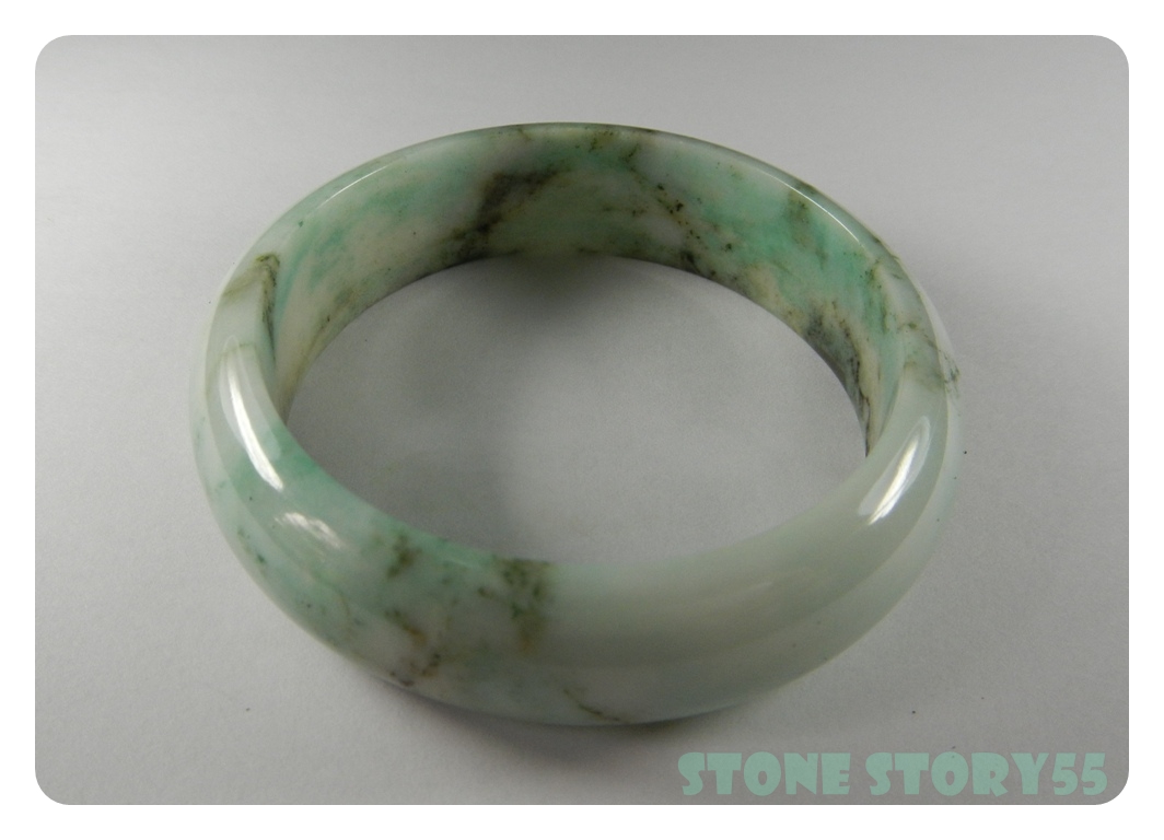 กำไลหยกพม่าแท้5.82