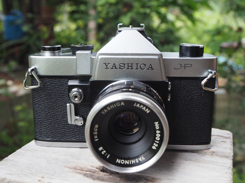 YASHICA J-P YASHINON 50MM.F2.8 M42 MOUNT