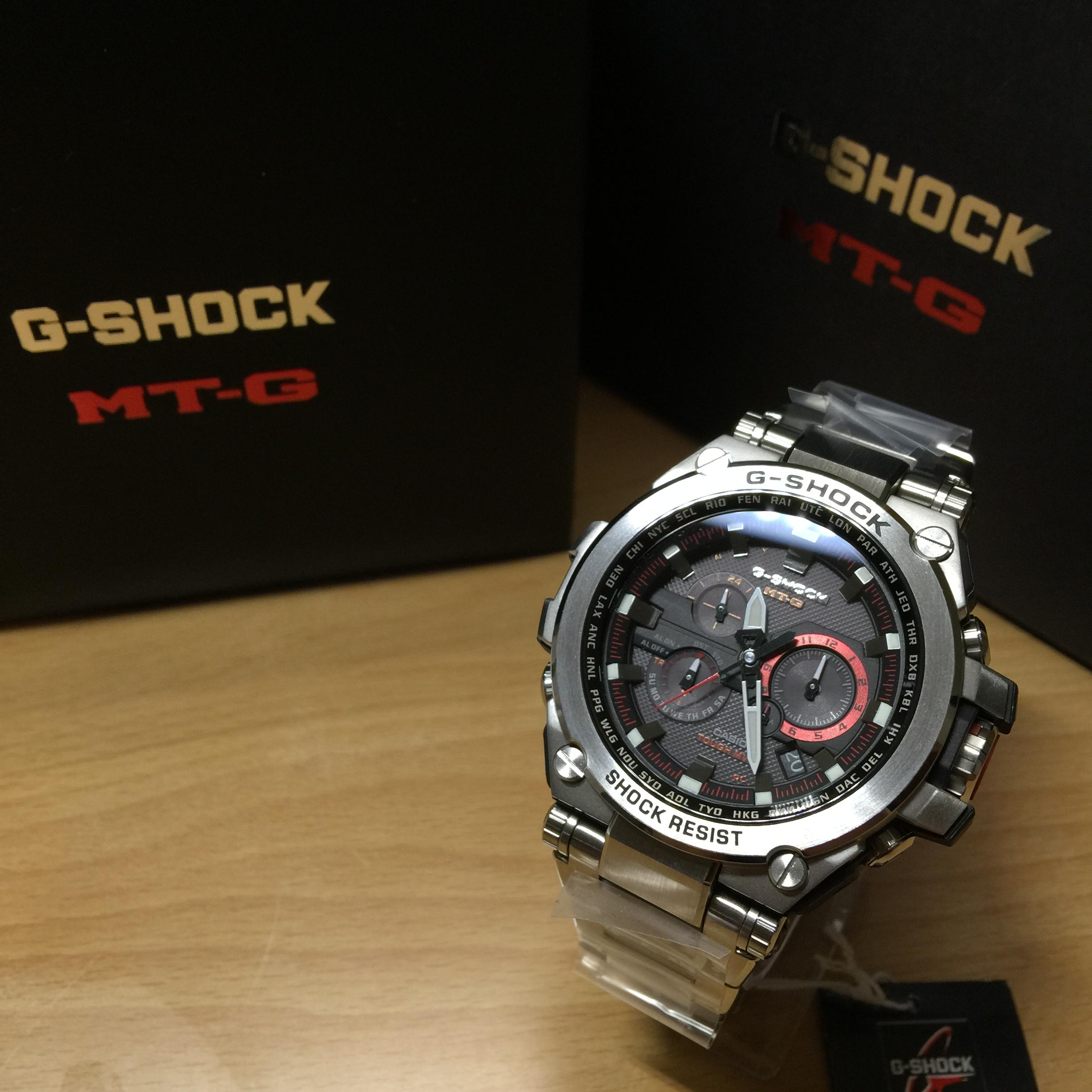 CASIO G-SHOCK นาฬิกาข้อมือ นาฬิกากันน้ำ นาฬิกาของแท้ ประกันศูนย์ CMG 1 ปี รุ่น MTG-S1000D-1A4 นาฬิกาสีเงิน