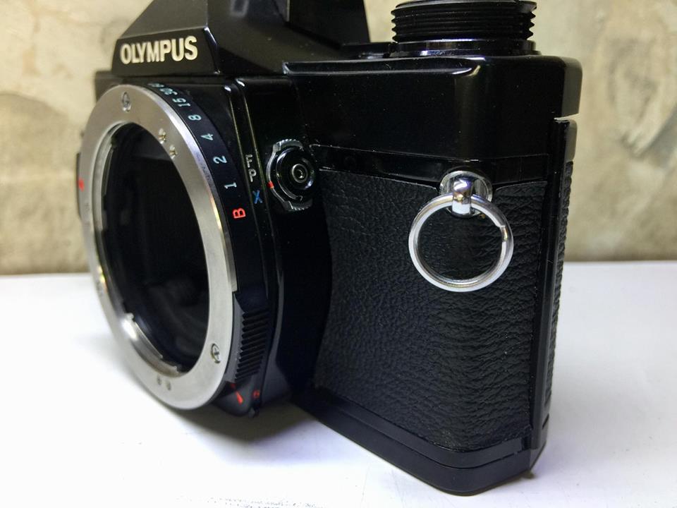 OLYMPUS OM-2MD