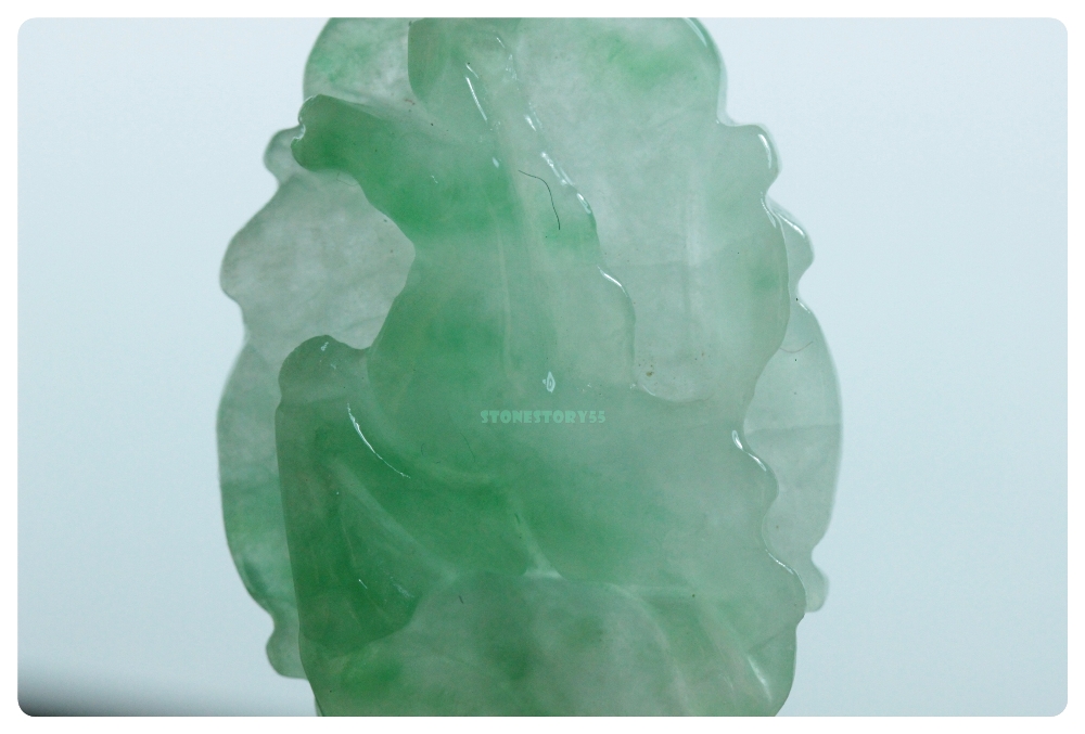 หยกน้ำแข็งแกะสลักรูปม้า3 (มะเมีย)icejadำ