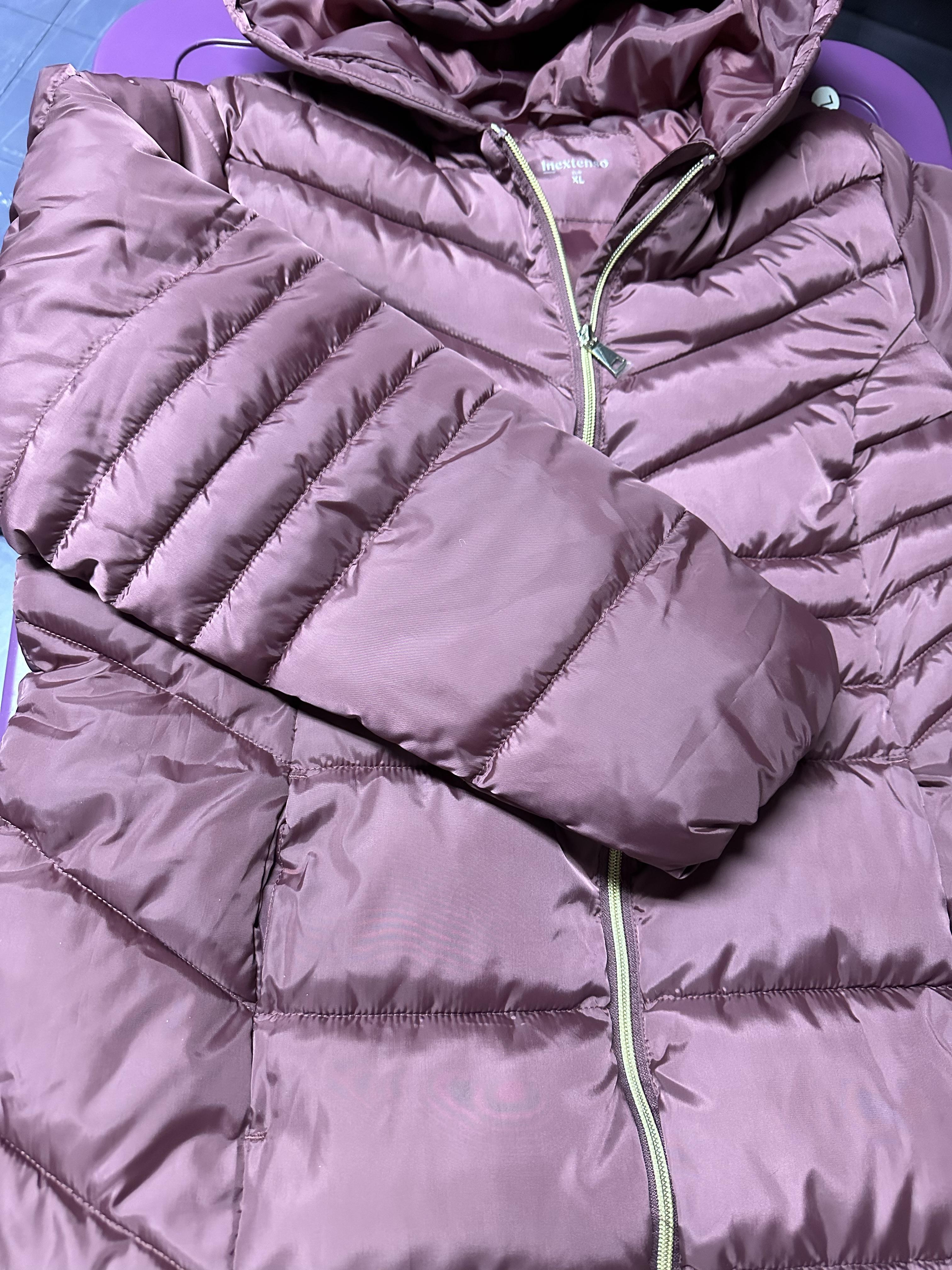 เสื้อกันหนาว เสื้อฮู้ดเฟอร์ บุนวมอุ่น สีแดง แบรนด์ INEXTENSO (padded puffer coat สำเนา