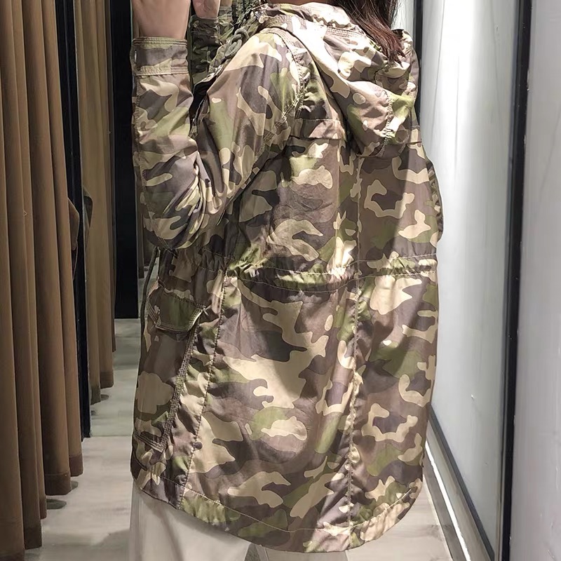 alcott เสื้อทหารลายพราง เสื้อคลุม ฮู้ดทหาร เสื้อลายพราง แบรนด์ ALCOTT งานตัดป้าย) แพทเทินสวย เท่ห์มาก คะ Size S/M/L/XL สำเนา สำเนา สำเนา สำเนา ลายพราง