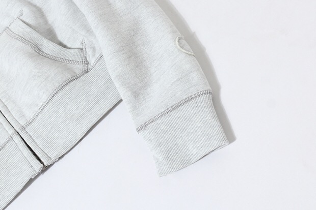 Pink by victoria's secret เสื้อแจ็คเก็ต เสื้อนอก เสื้อฮู้ดวอร์ม สีเทา แต่งลายปัก เทาอ่อน