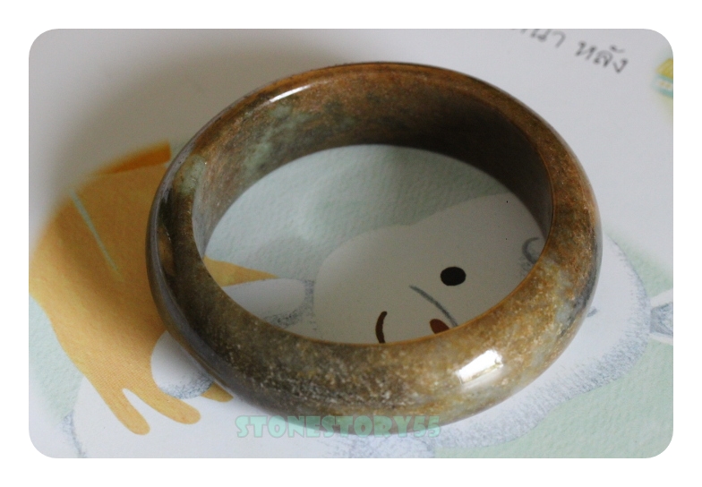 กำไลหยกพม่าแท้สีเขียวขี้ม้า6.4