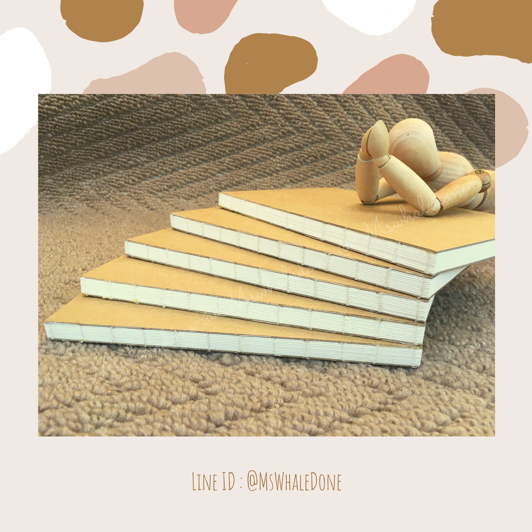 (ซื้อ10แถม1) ฟรี! แพคพร้อมแจกเทศกาลต่างๆ สมุดปกแข็งA5 ไม่มีเส้น เปิดได้360องศา ดีไซน์เปลือยสัน มีเอกลักษณ์เฉพาะตัว ไส้ถนอมสายตา