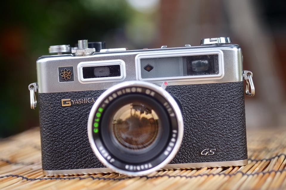 YASHICA ELECTRO 35 GS COLOR YASHINON-DX 45MM.1.7