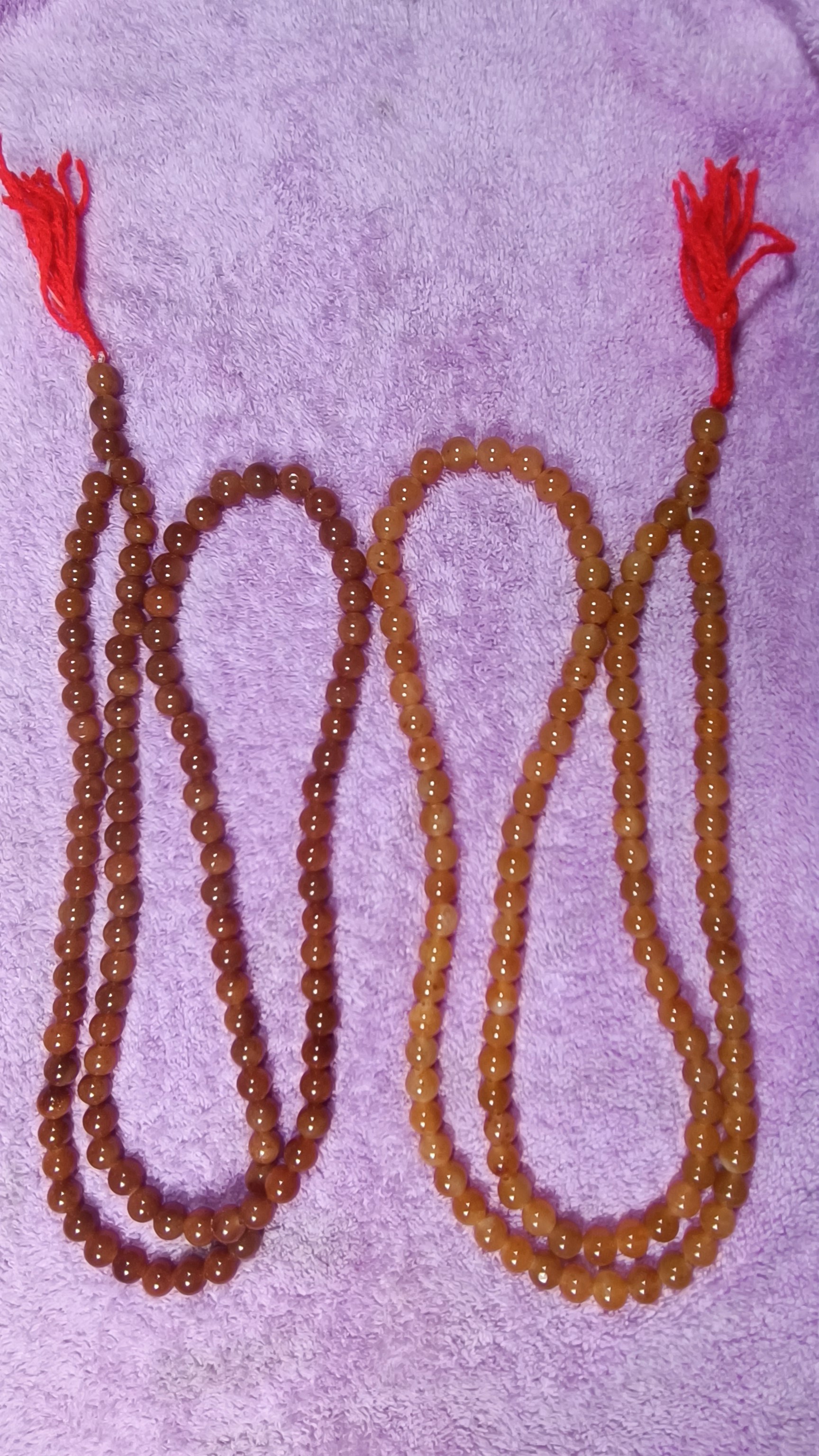 ประคำหยกน้ำผึ้ง