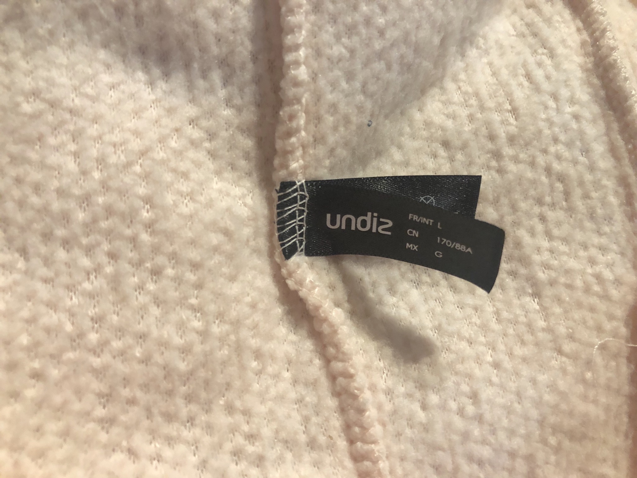 Undiz เสื้อขนกันหนาว เสื้อคลุมขนฮู้ด สีชมพูอมส้ม งานแบรนด์ UNDIZ ขนนิ่มฟู นุ่มมากคะ สำเนา สำเนา สำเนา ชมพูส้มอ่อน