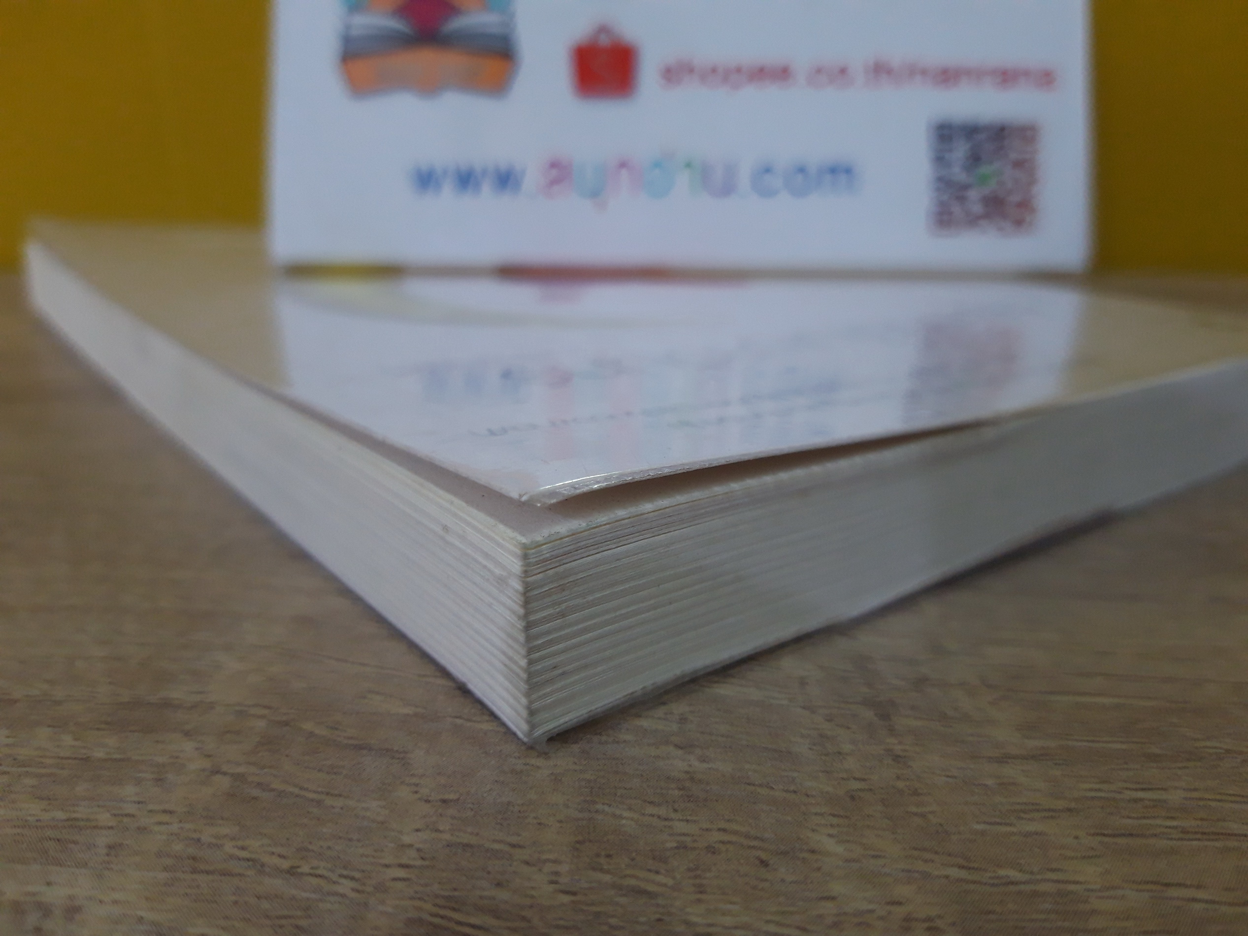 กระต่ายในเงาจันทร์ / นราเกตต์