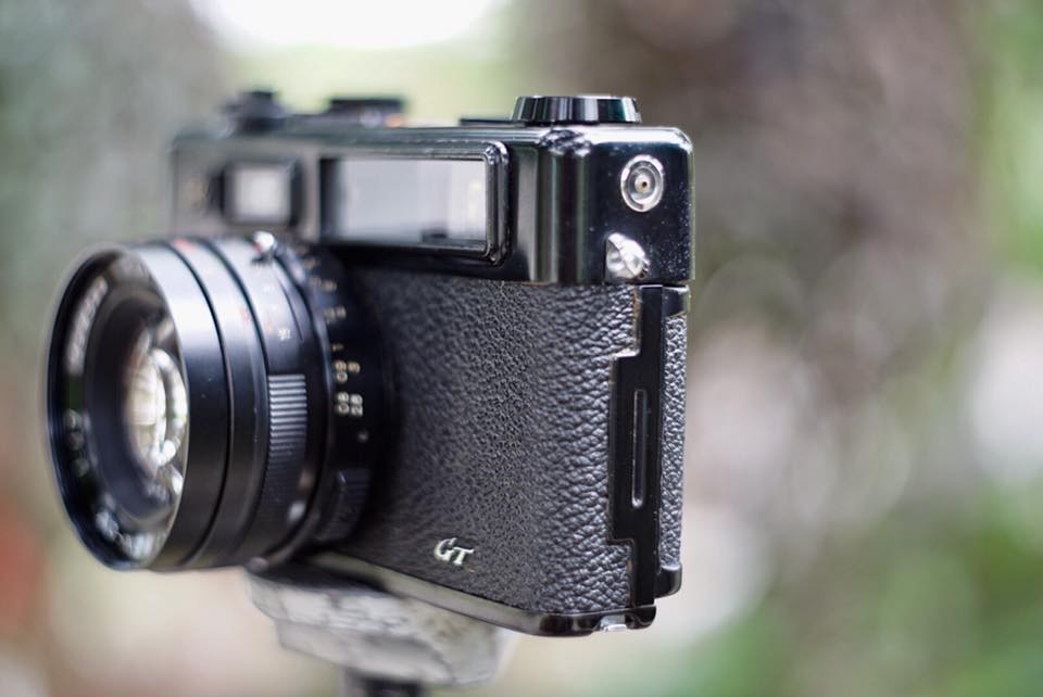 YASHICA ELECTRO 35 GT YASHICA COLOR YASHINON DX 45MM.F1.7