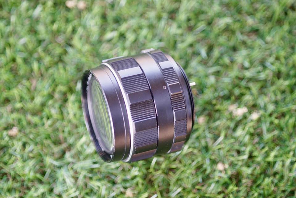 SUPER TAKUMAR 28MM. F3.5 M42 MOUNT