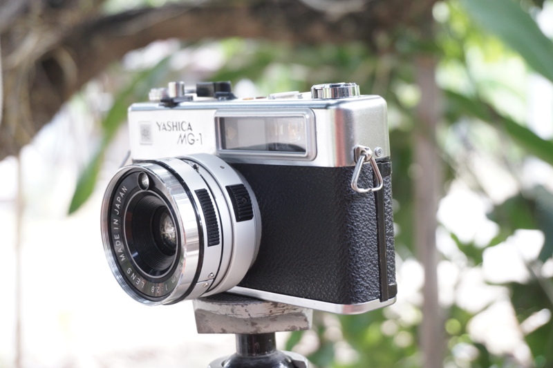 YASHICA MG-1 YASHINON 45MM.F2.8 LENS