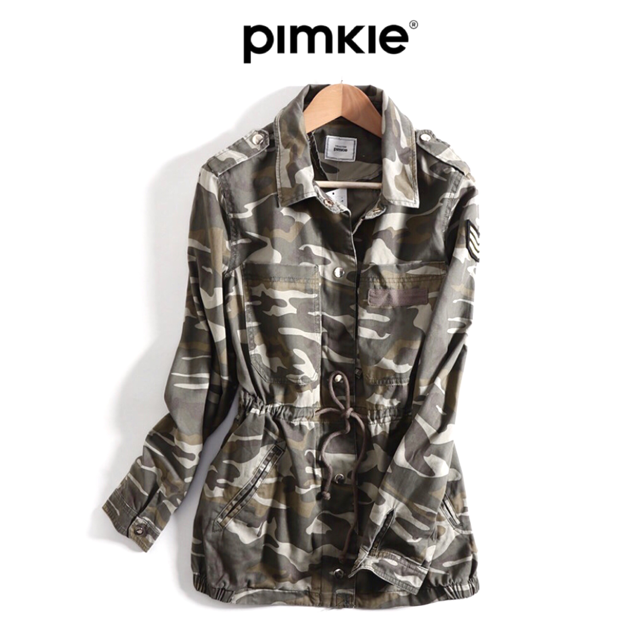 PIMKIE เสื้อนอก เสื้อคลุม แจ็คเก็ตทหาร ลายพราง แบรนด์เนม PIMKIE แต่งบั้งแขน สวยแนว มากๆคะ ลายพราง