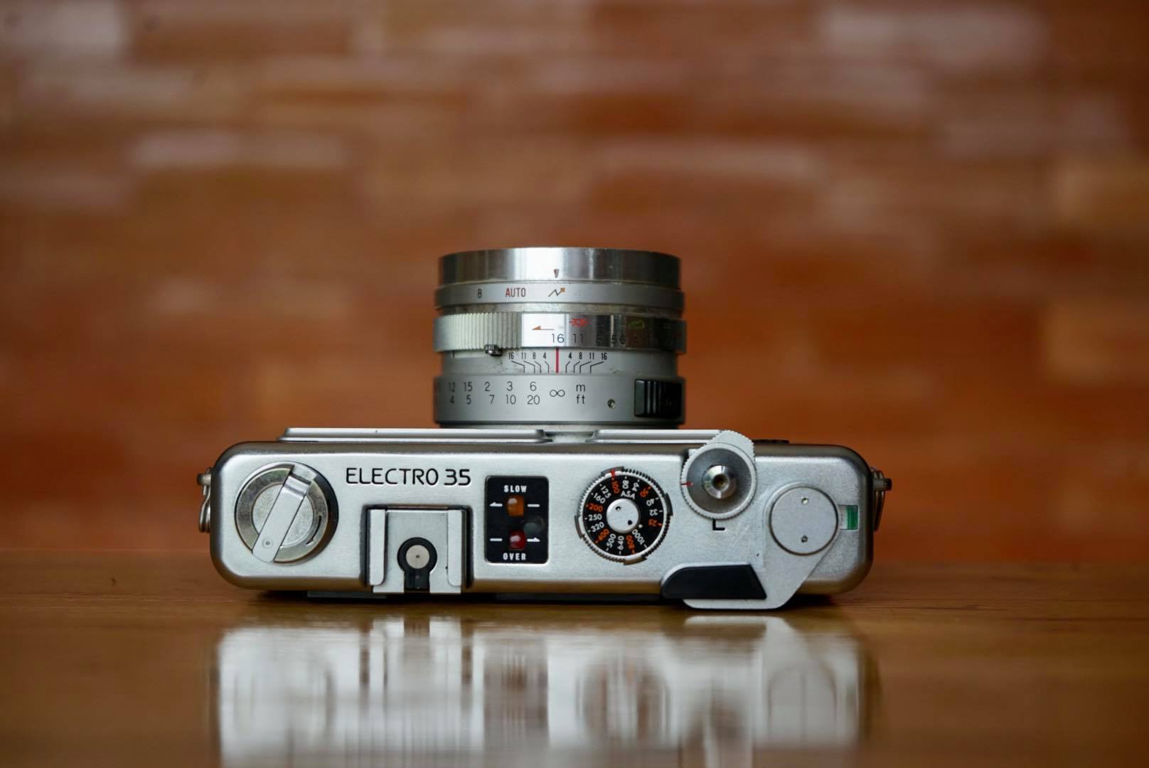 YASHICA ELECTRO 35 GSN COLOR YASHINON DX 45MM. F1.7